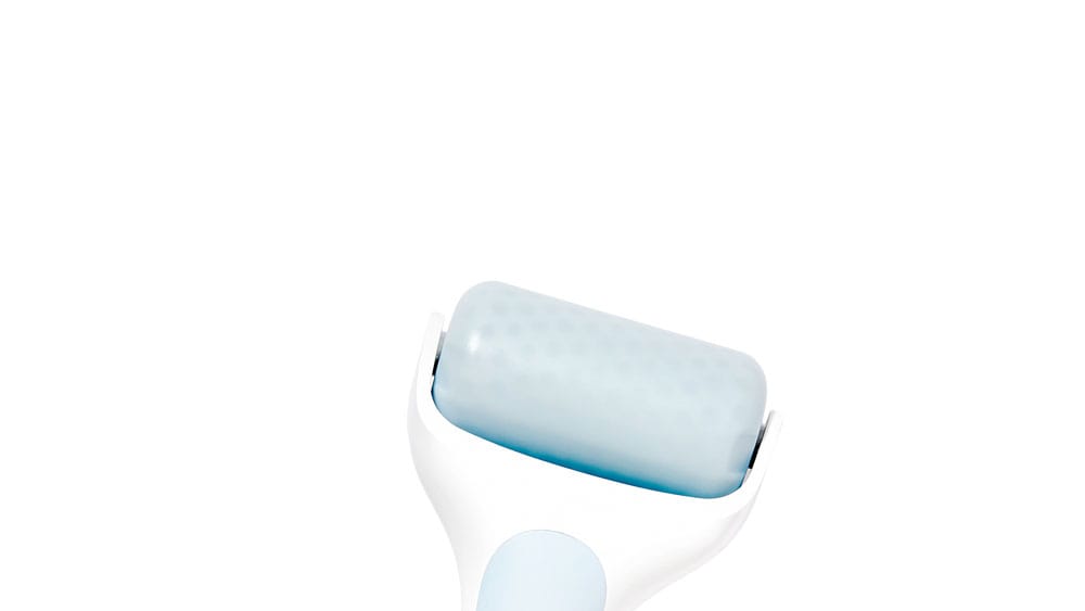2025-01/cheeks ice roller.jpg
