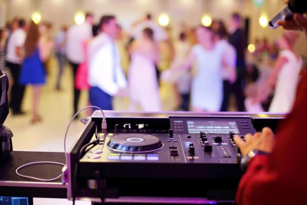 field/neweddingdaycom/2022/image/weddings2-1920w.jpg