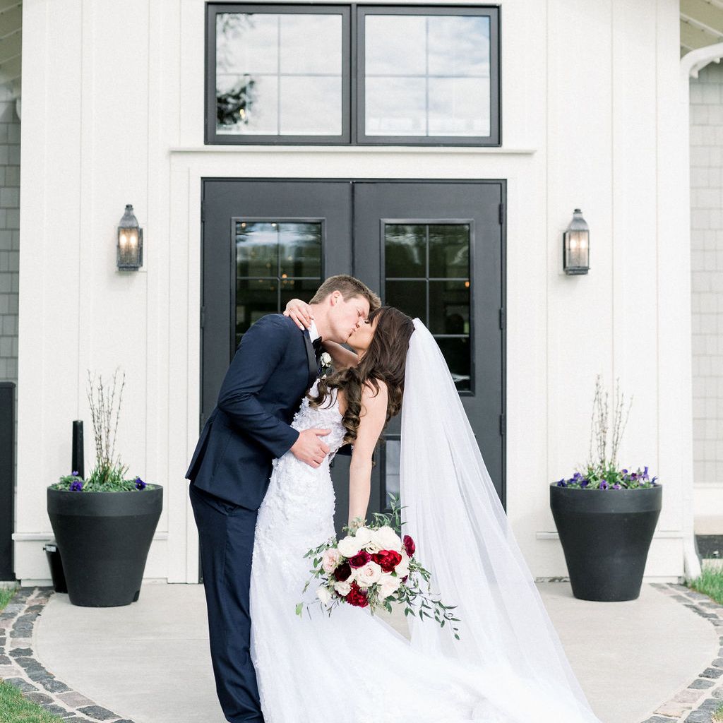 2023-04/Wedding-1058.jpg