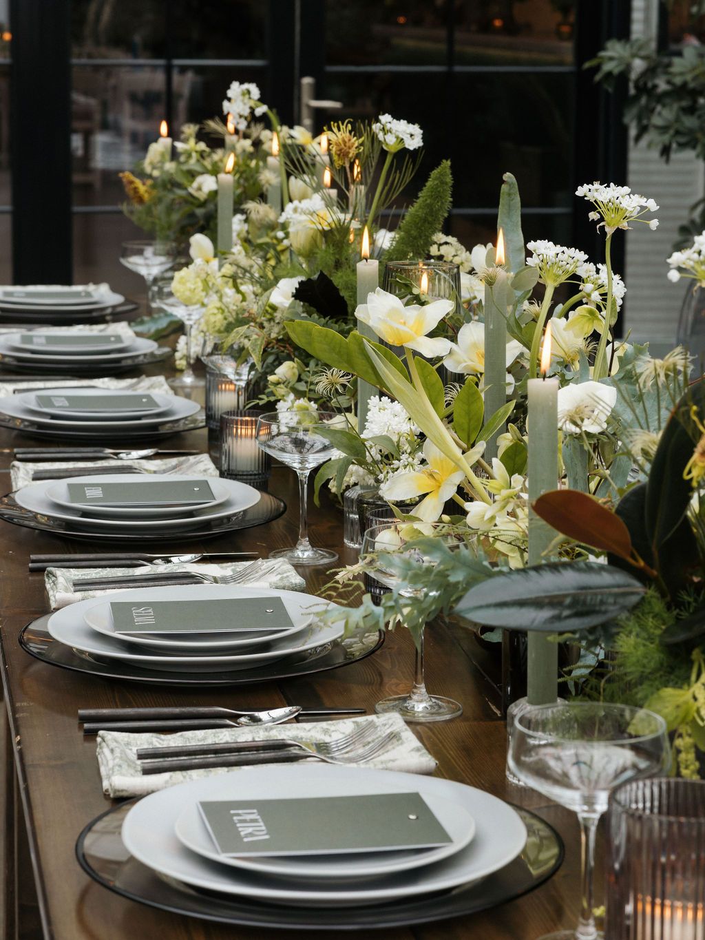 2025-01/Midwest-Wedding-Planner-Q-Jancola-0345.jpg