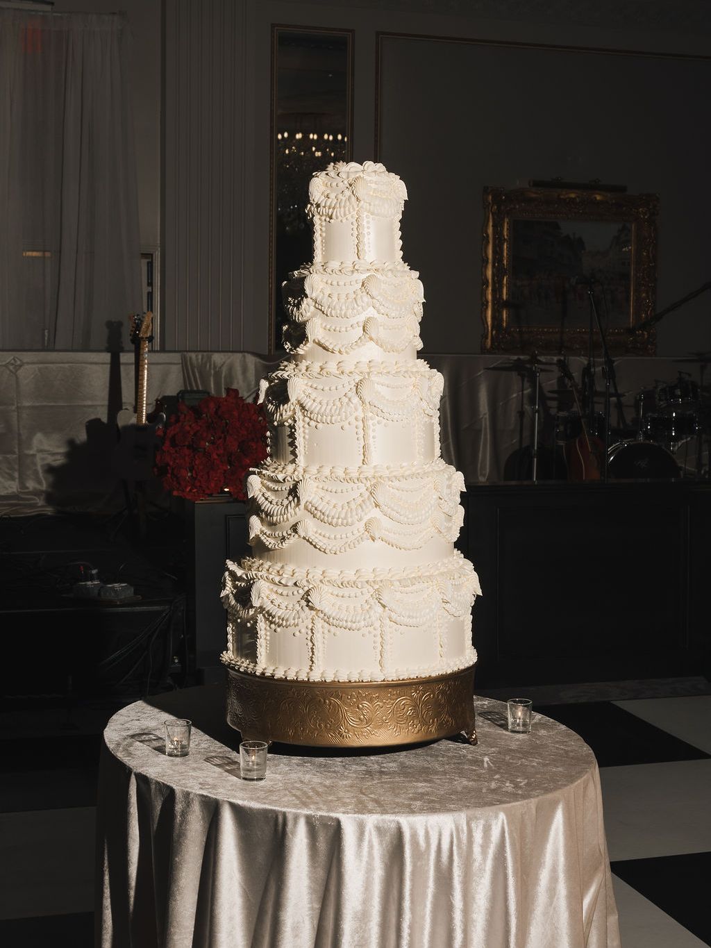 2025-12/Erica-Matt-Wedding-205222.jpg