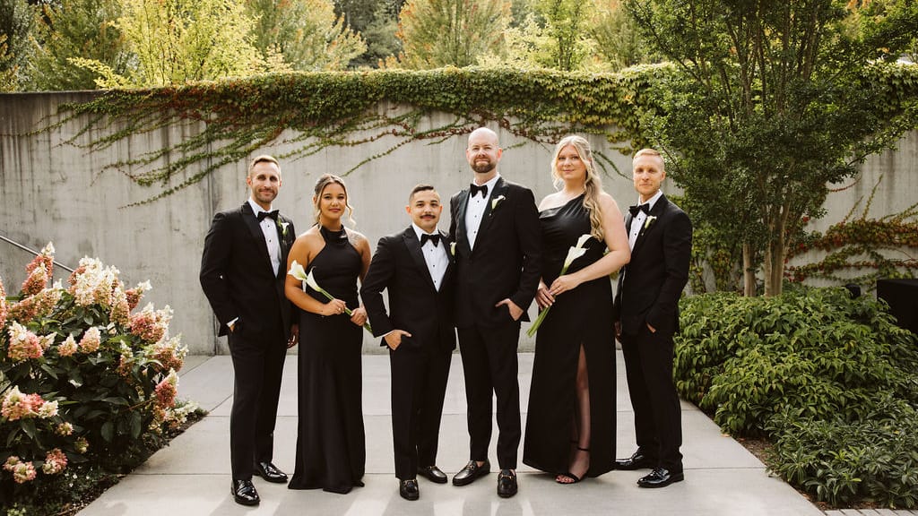 2026-05/seattle-wedding-photographer-kelly-lemon-kyle-kendall-16.jpg