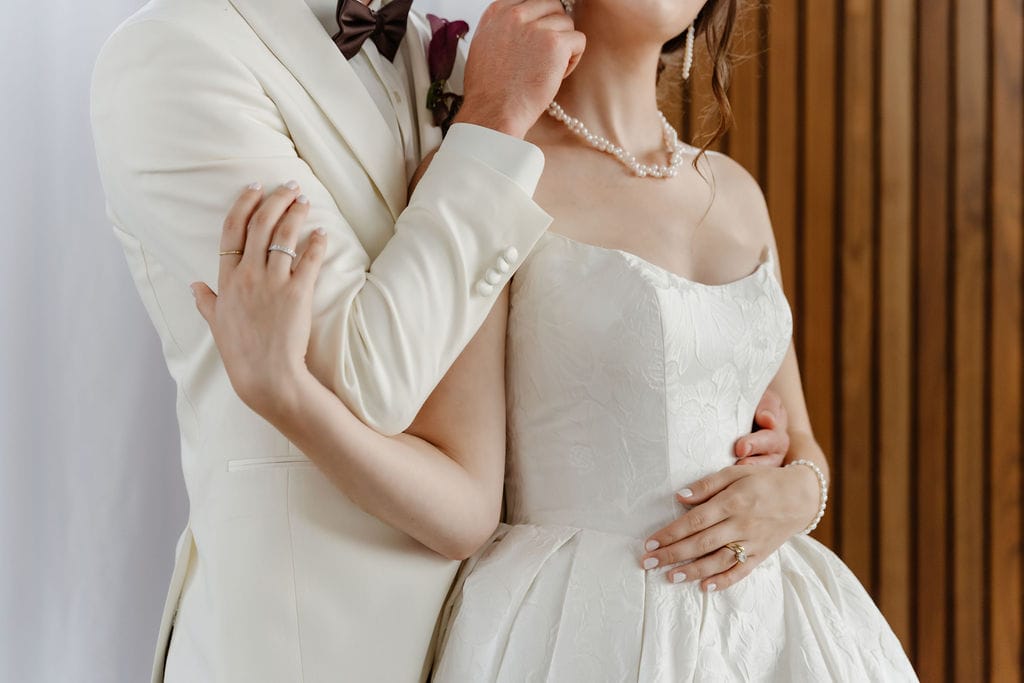 Fargo-Wedding-Photographer-08496 (2).jpg