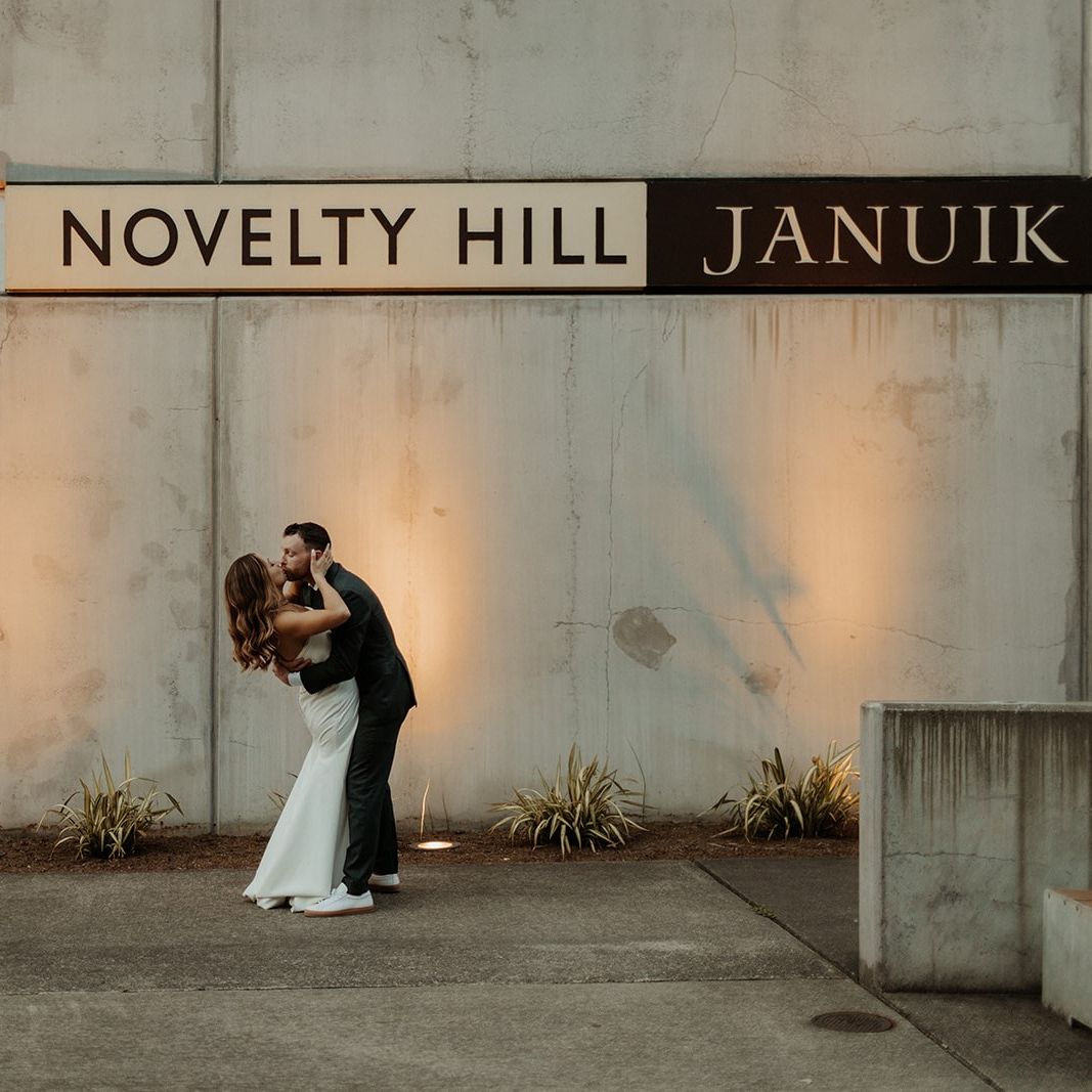 2023-06/Edit Christina+Andrew_Novelty_Hill_Januik_Wedding-959_0.jpg