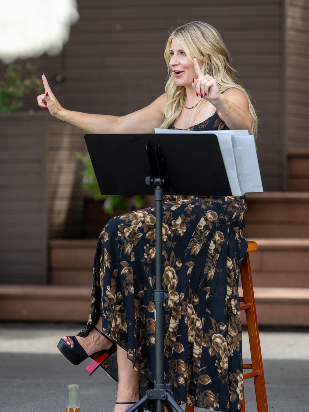 Sonja Babich speaks to wedding and event professionals at Rodney Strong Vineyards