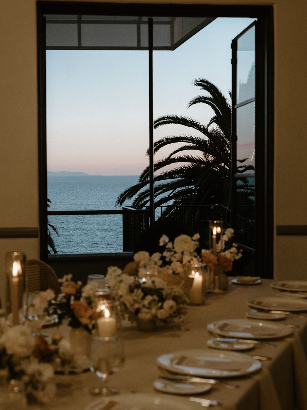 2025-01/Sarah-and-Anthony-Los-Angeles-Wedding-Previews-Miranda-Florer-Photo-153.jpg