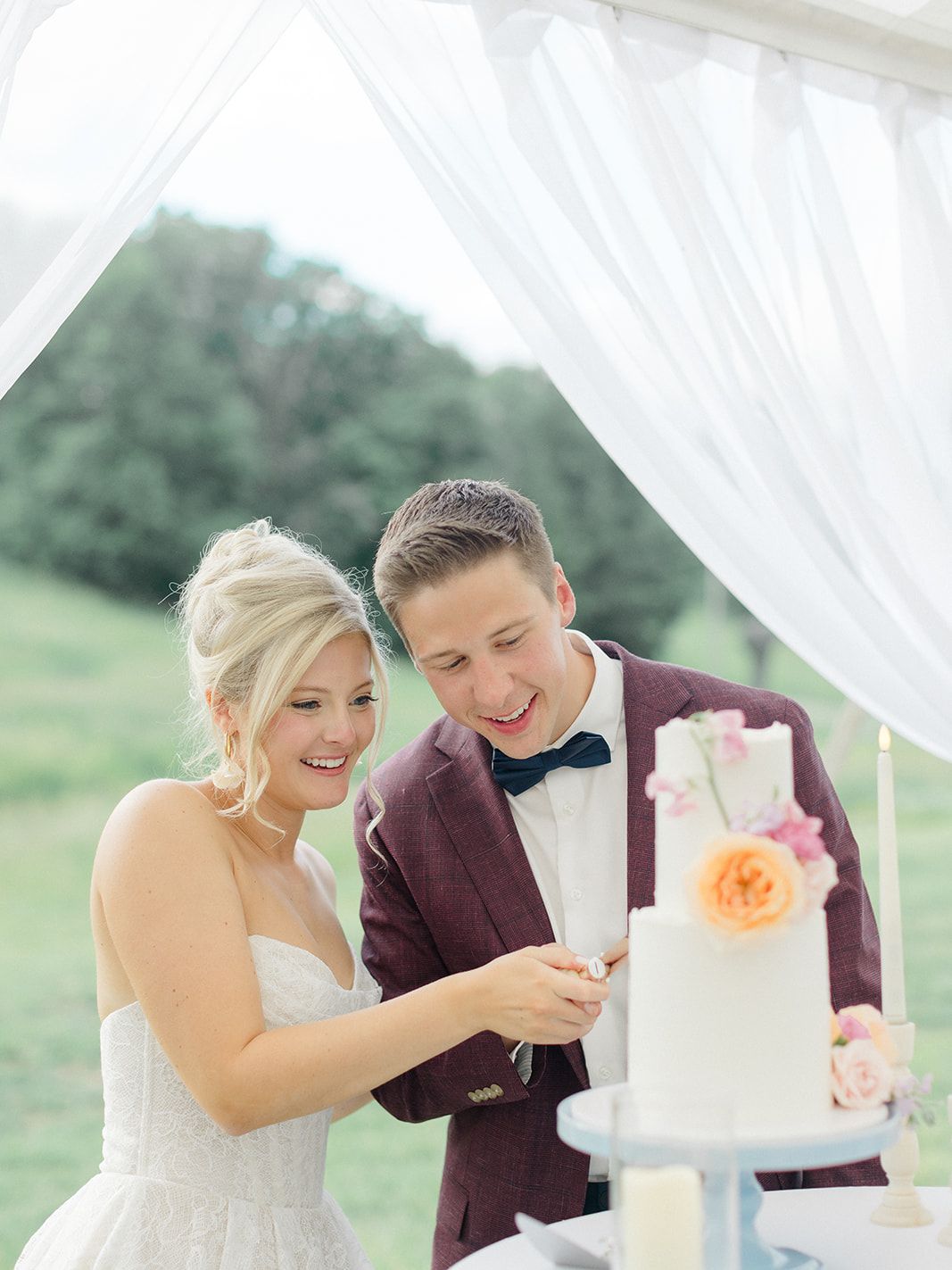 2025-03/detroit-lakes-mountain-wedding-photographer-two-birds-photography-kelyn (098 of 112)_websize.jpg