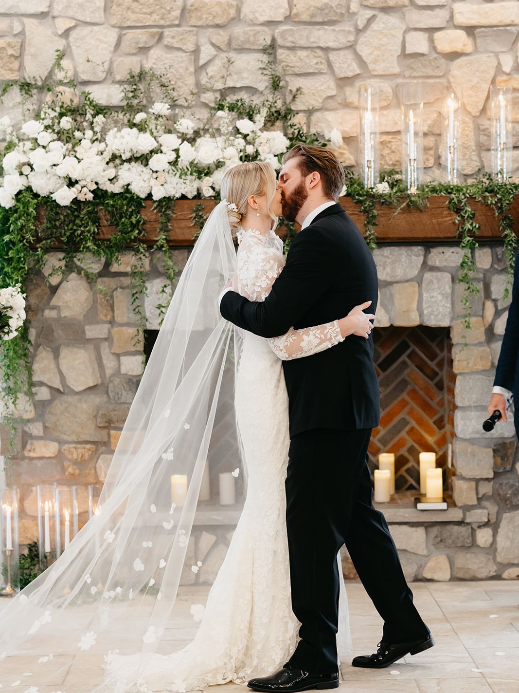 2025-04/Woodis Wedding ceremony-133.jpg