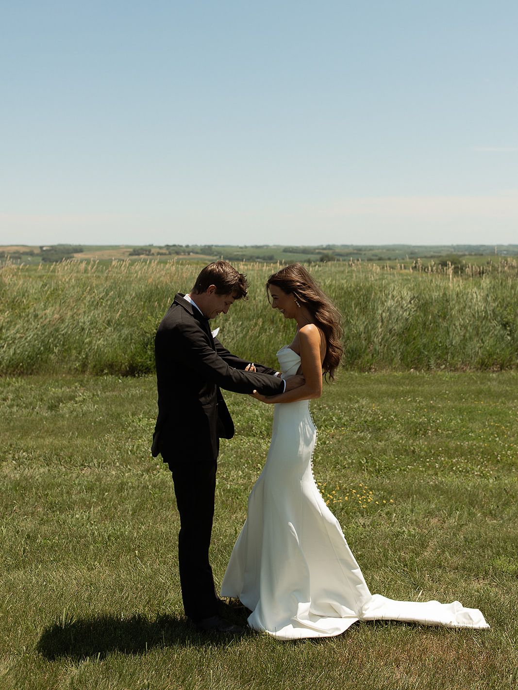2025-04/ANNAMANTINI-WEDDING-THEWINTERSTEINS-188_websize.jpg