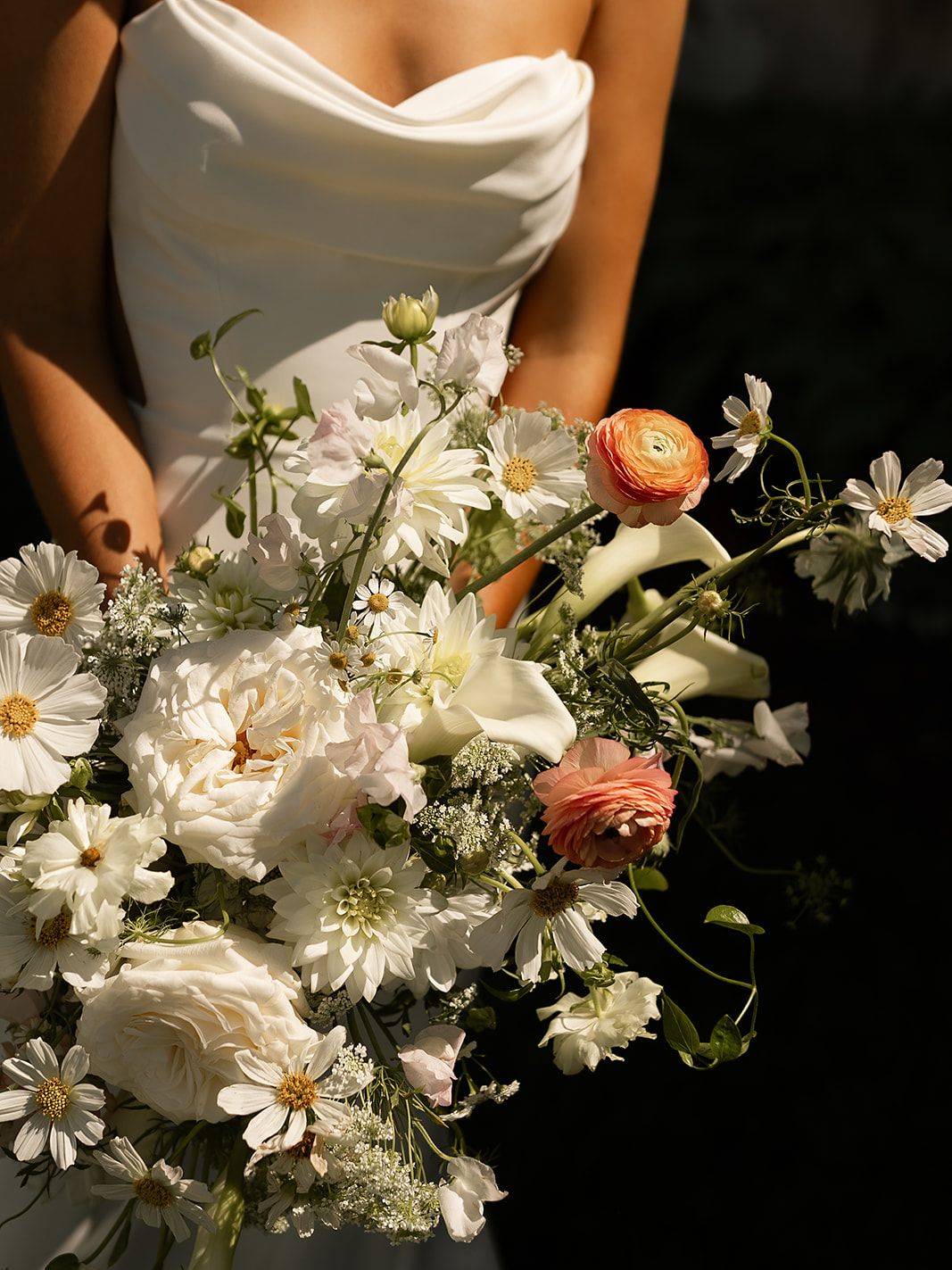 2025-04/ANNAMANTINI-WEDDING-THEWINTERSTEINS-428_websize.jpg