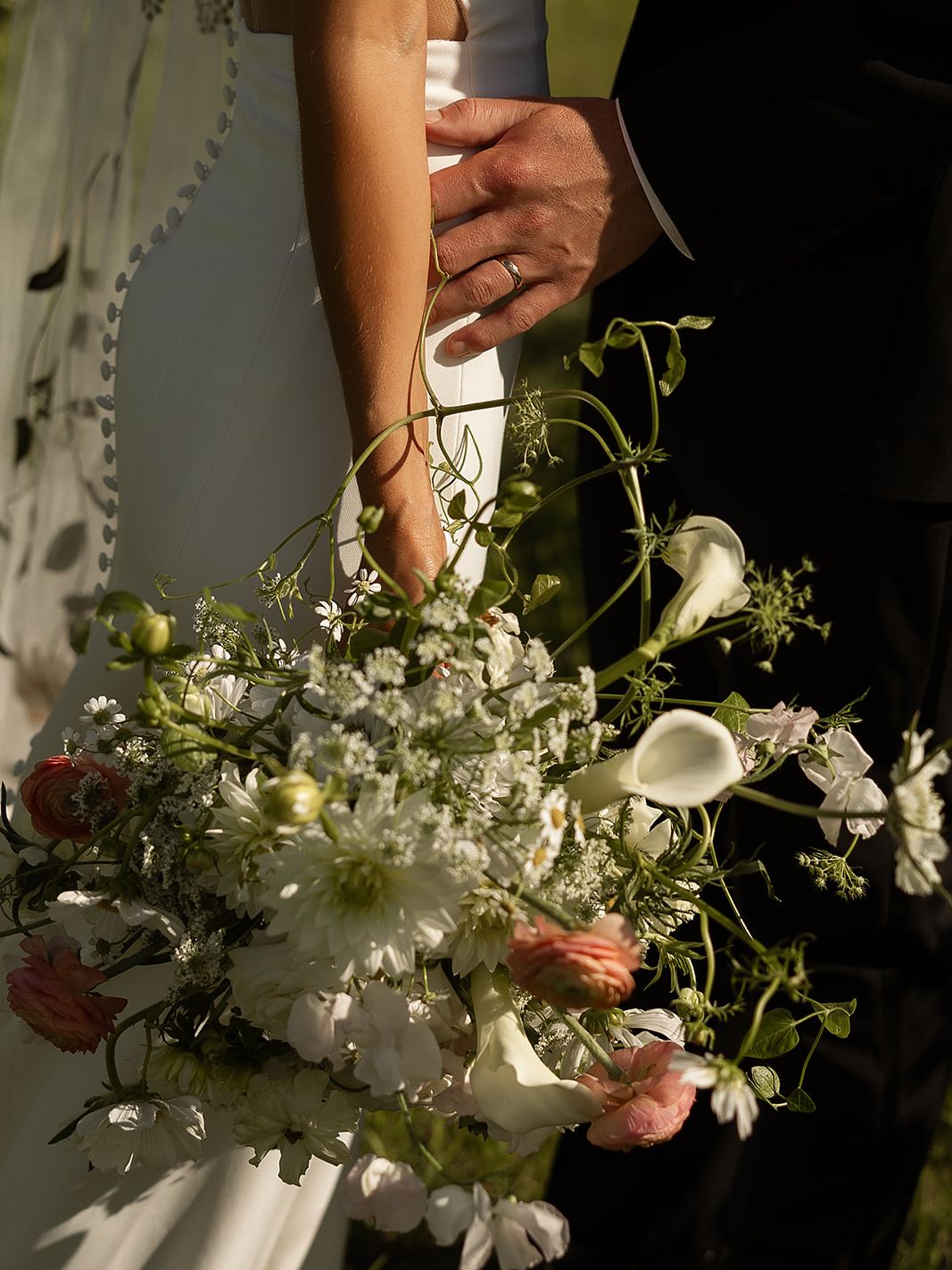 2025-04/ANNAMANTINI-WEDDING-THEWINTERSTEINS-712_websize.jpg