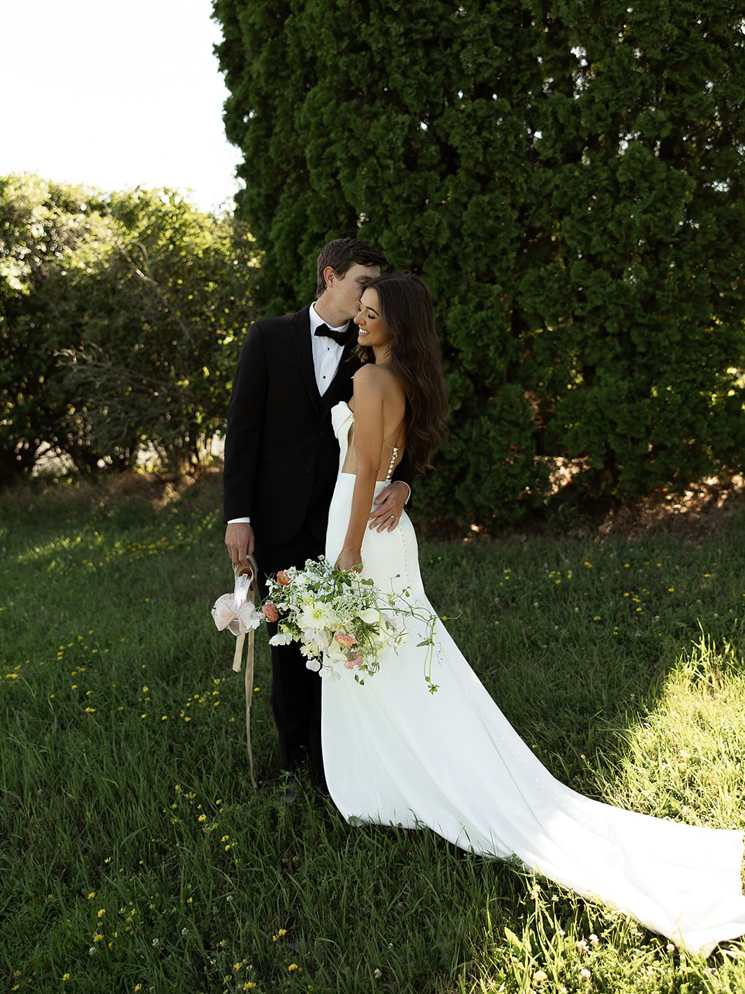 2025-04/ANNAMANTINI-WEDDING-THEWINTERSTEINS-786_websize.jpg