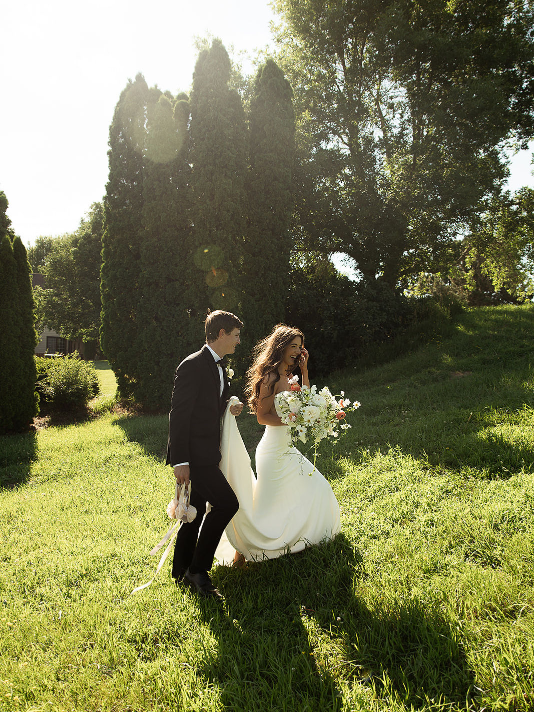 2025-04/ANNAMANTINI-WEDDING-THEWINTERSTEINS-798_websize.jpg