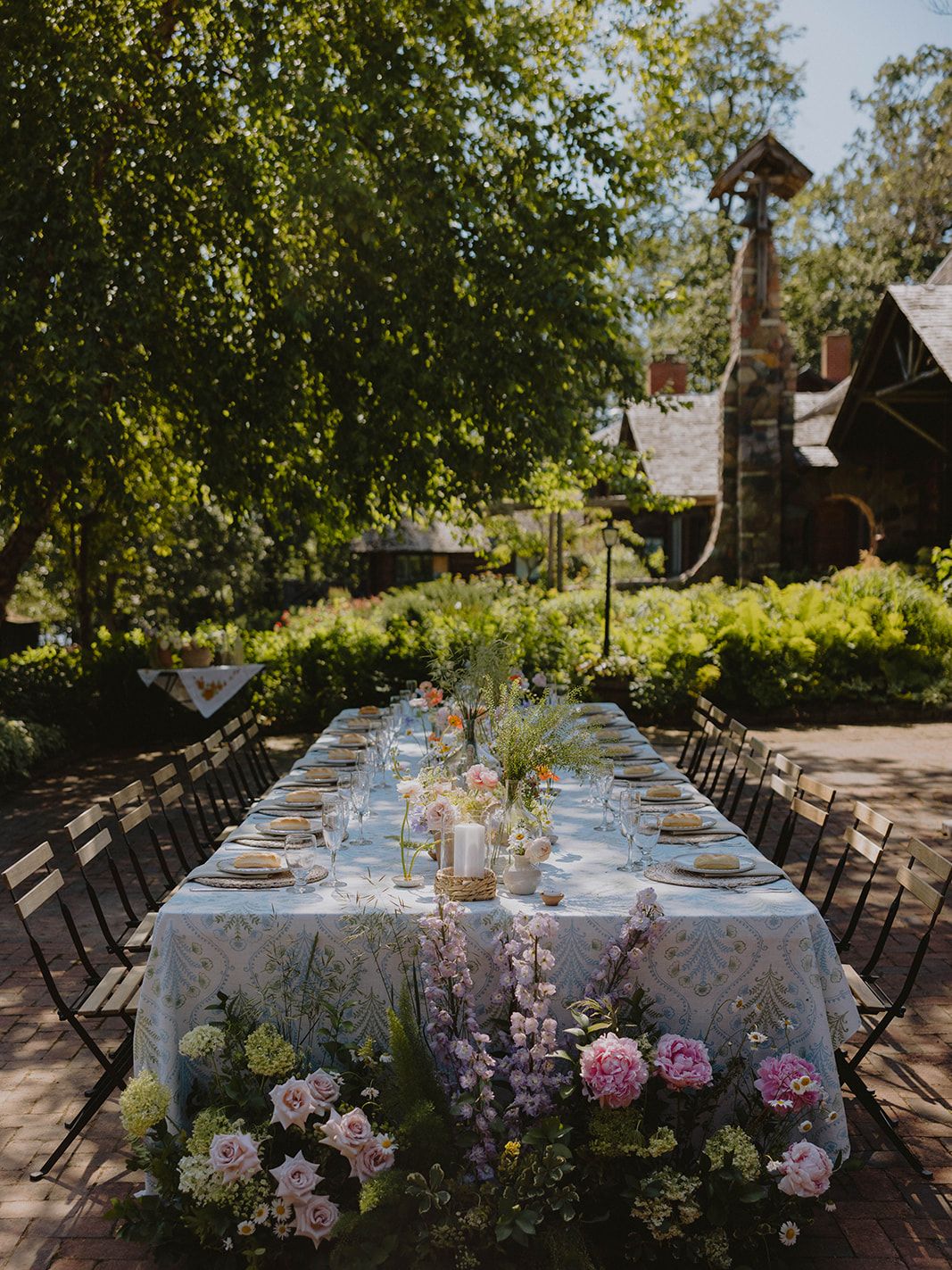 2025-06/Stouts_Island_Lodge_Summer_Wedding_Madison_Dahlquist-53_websize.jpg