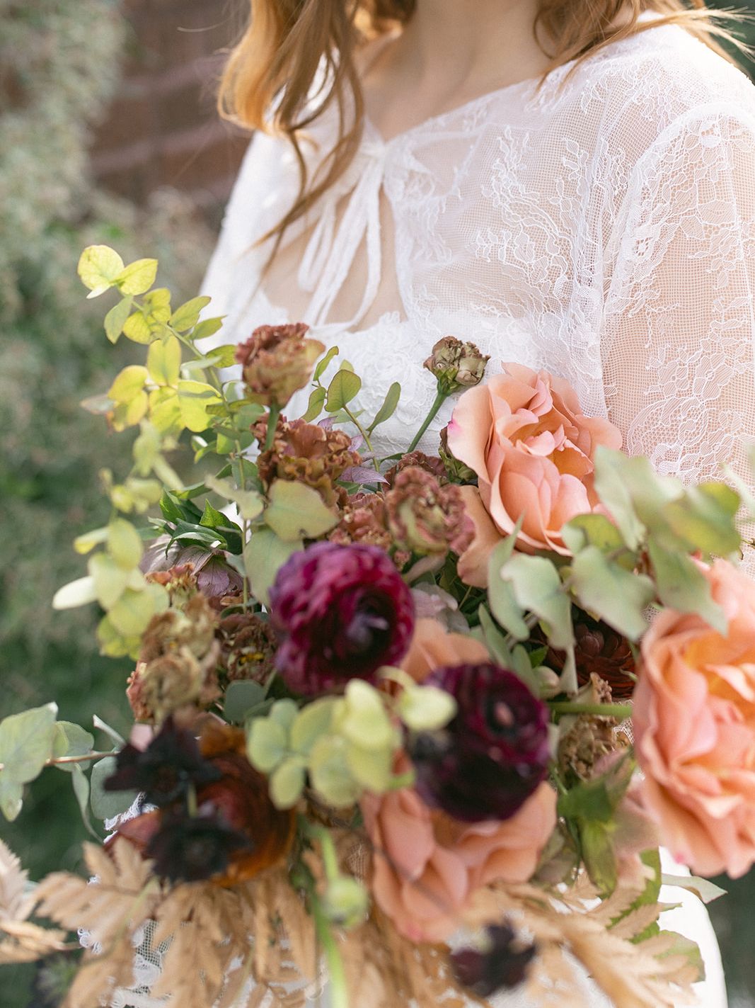 2025-10/autumnal_wedding_minneapolis_minnesota_wedding_the_whim_loui_photography_archifete-29.jpg