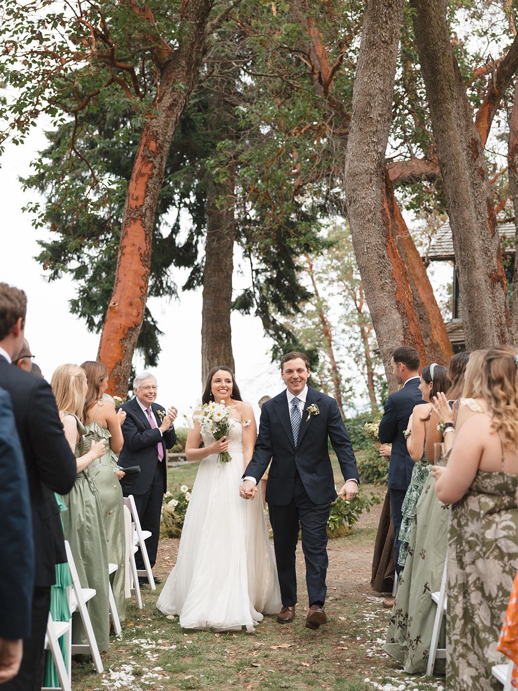 2025-10/e&c_wedding-316.jpg