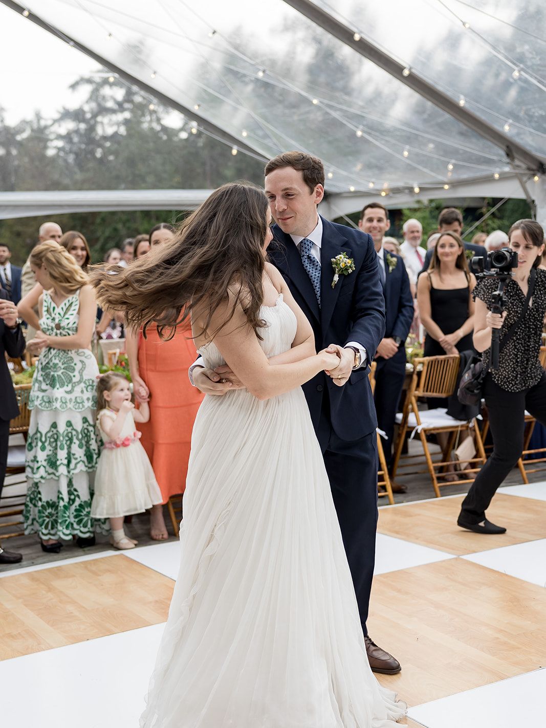 2025-10/e&c_wedding-496.jpg