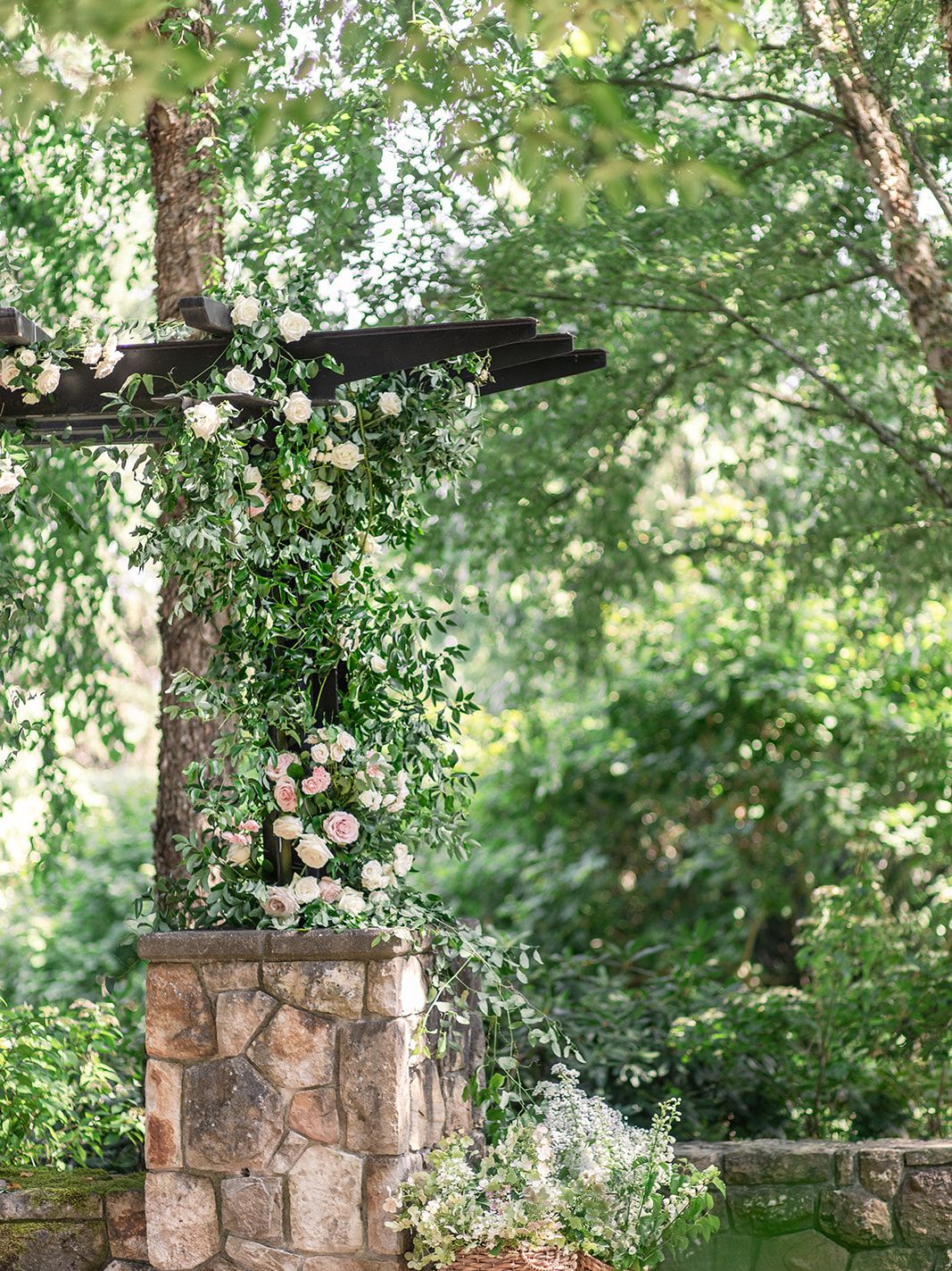 2025-11/KateHoltPhotography_JacquiJeff_10Aug2025_TheAllison-187_websize.jpg
