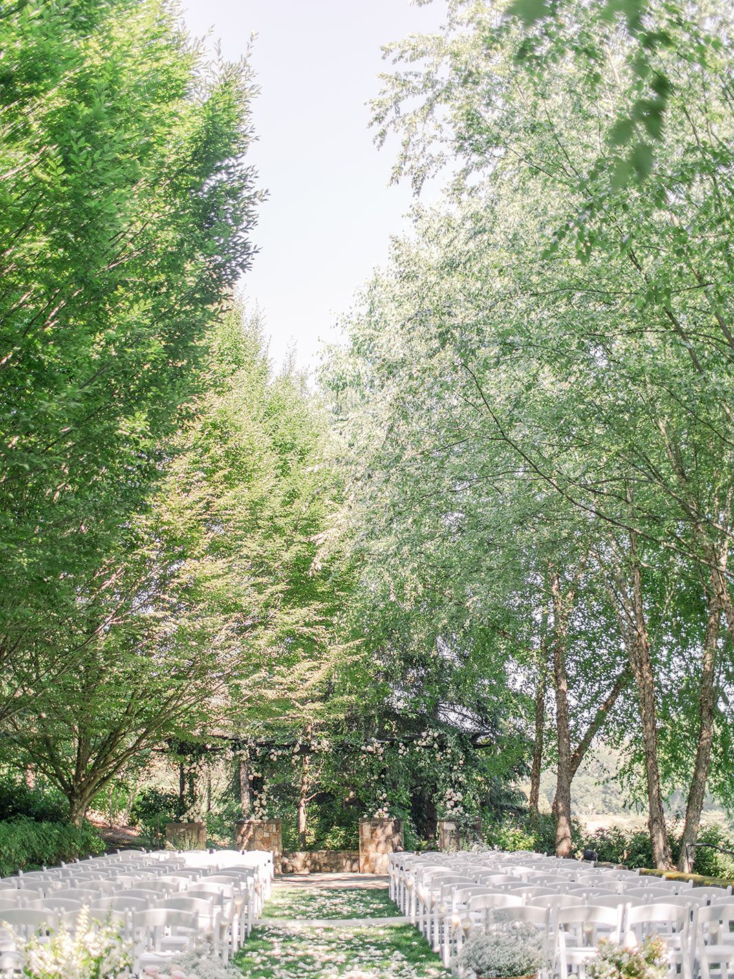 2025-11/KateHoltPhotography_JacquiJeff_10Aug2025_TheAllison-179_websize_0.jpg