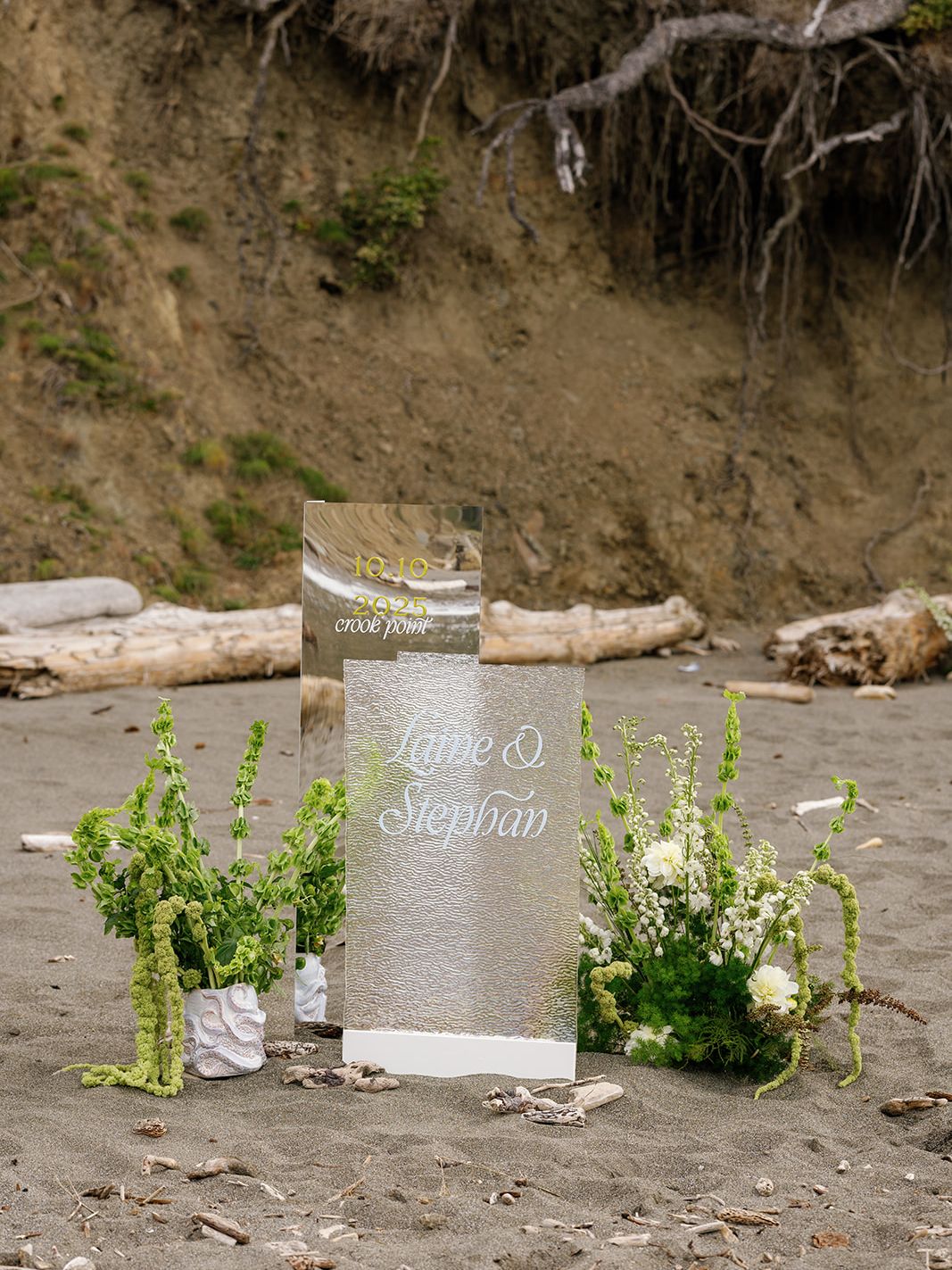 2026-02/Signage-MeganVanDoranOregonWeddingDaySignageDigitals-1.jpg