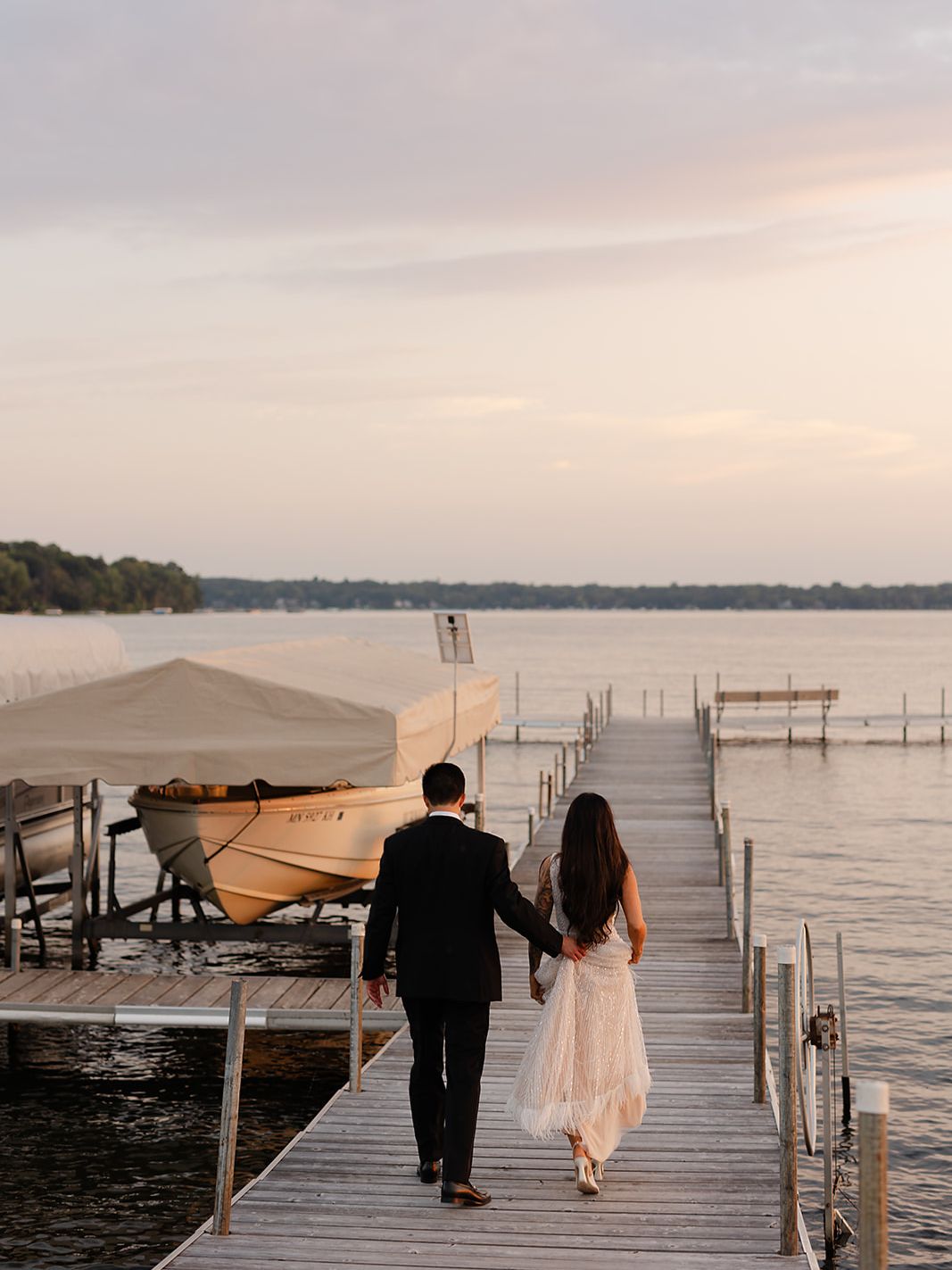 2026-02/jilausbridalportraits-183_websize.jpg