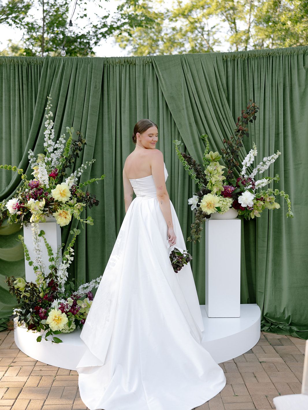 2026-03/loui_photography_glasshaus_collected_co_minnesota_wedding-172_websize_0.jpg