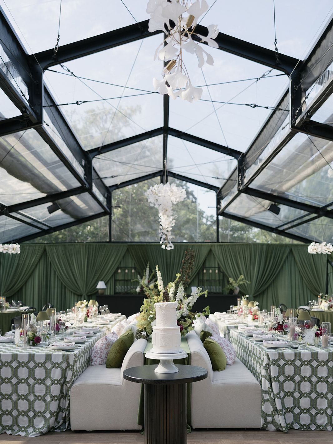 2026-03/loui_photography_glasshaus_collected_co_minnesota_wedding-92_websize.jpg