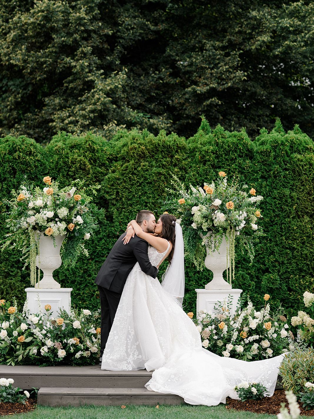 2026-06/JanetLinPhotography_Paige&Nick-WeddingPreviews-35.jpg