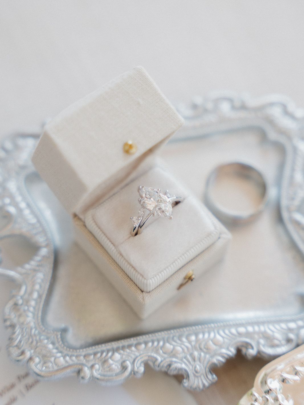 2026-07/Details-AZ Bride-35_0.jpg