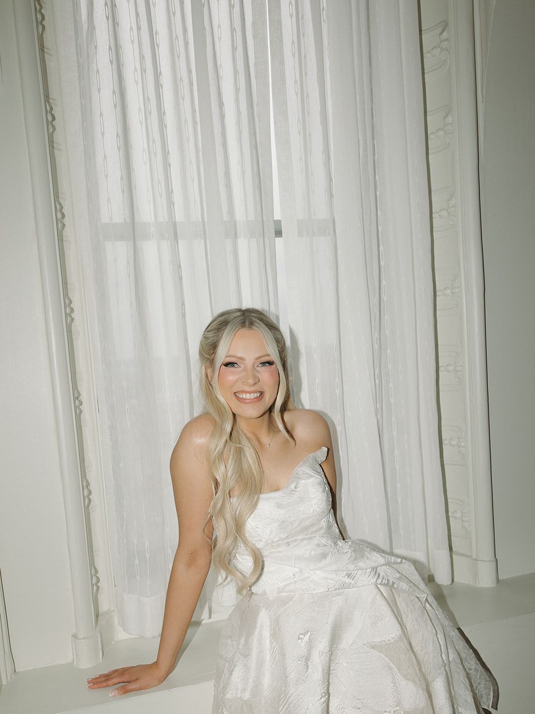 2026-08/SAMIPHOTOANDFILM-KDwedding246_websize.jpg