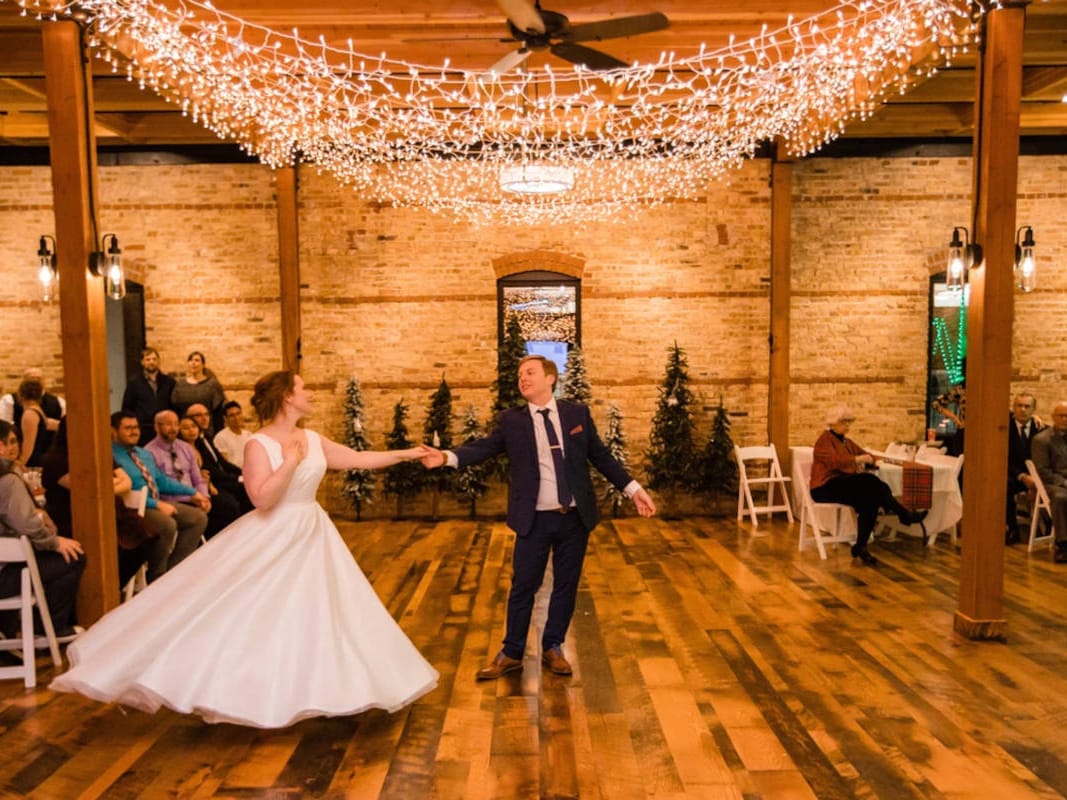 2024-06/Bride dancing.jpg