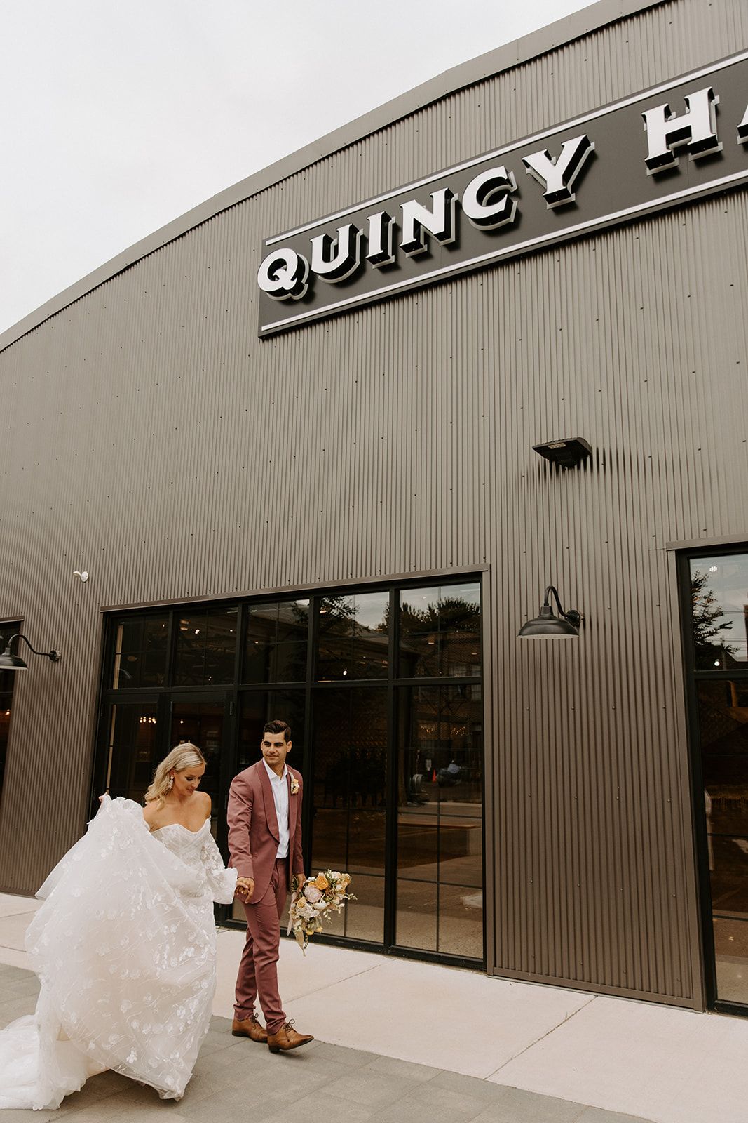 2023-06/09.08.2021 QUINCY Sunset Ombre Inspired Wedding Styled Shoot; Michelle Allan275_0.jpg