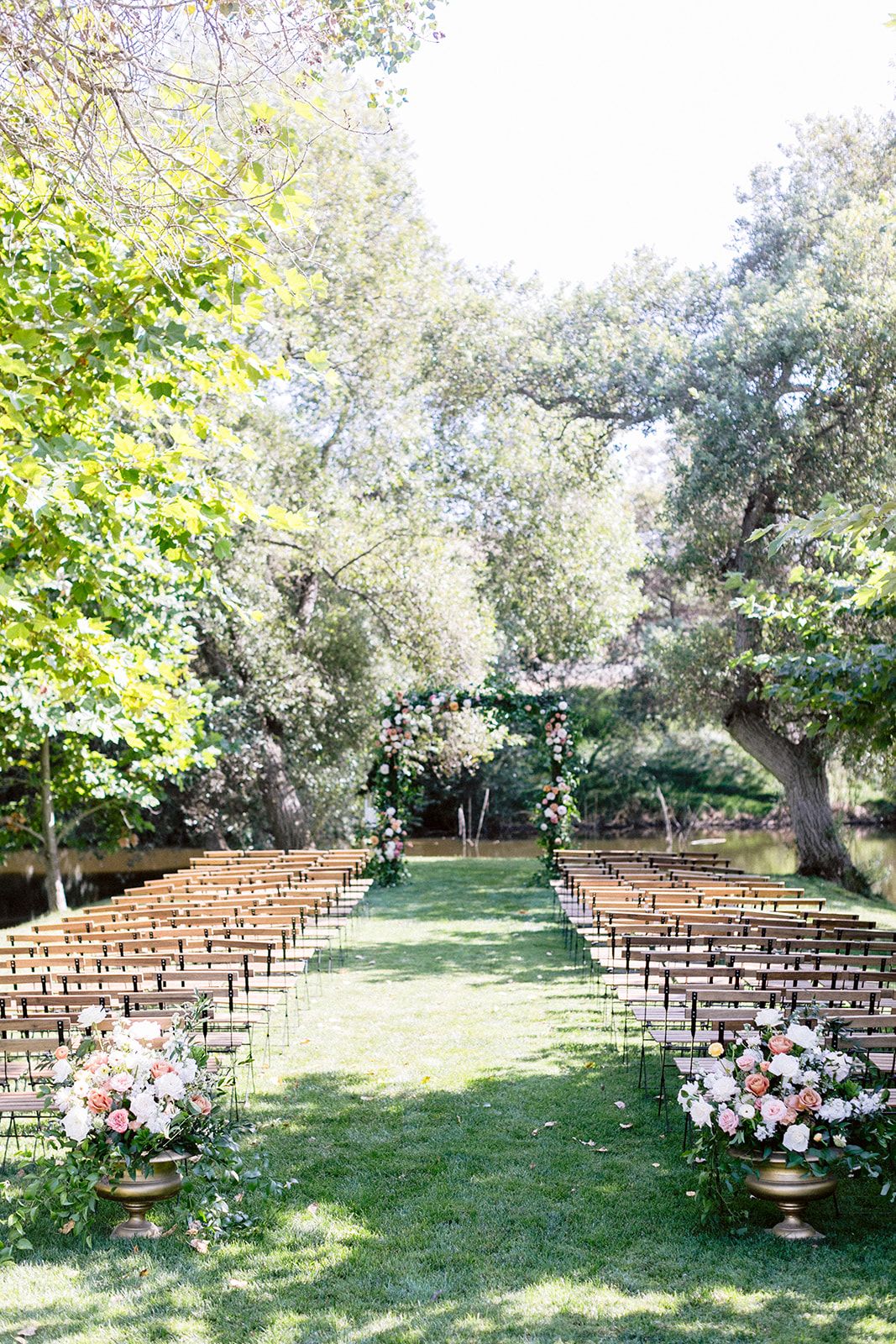 2024-09/Amber-Lynn-Photography-Greengate-Ranch-Wedding_9.jpg
