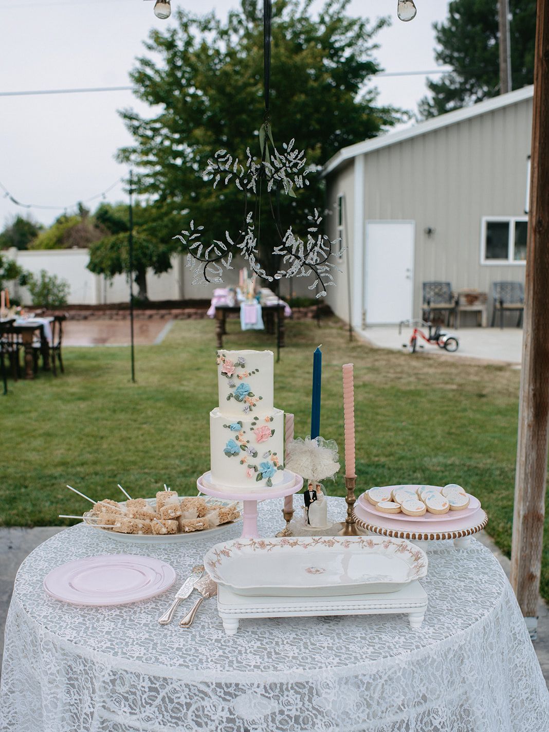 2023-11/walla-walla-backyard-wedding-ren-mckenzie-photography-45_0.jpg