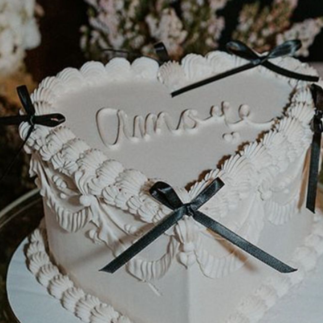 Ali Rae Photography with Dream Cakes