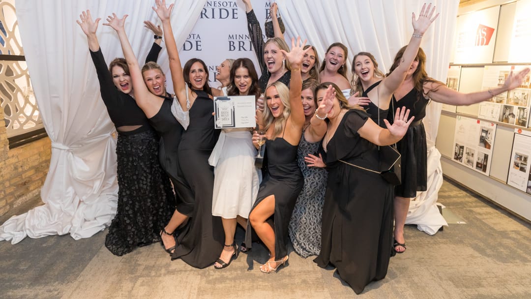 2023-08/2023_0707_MN-Bride-Awards_YuppyPhoto.jpg