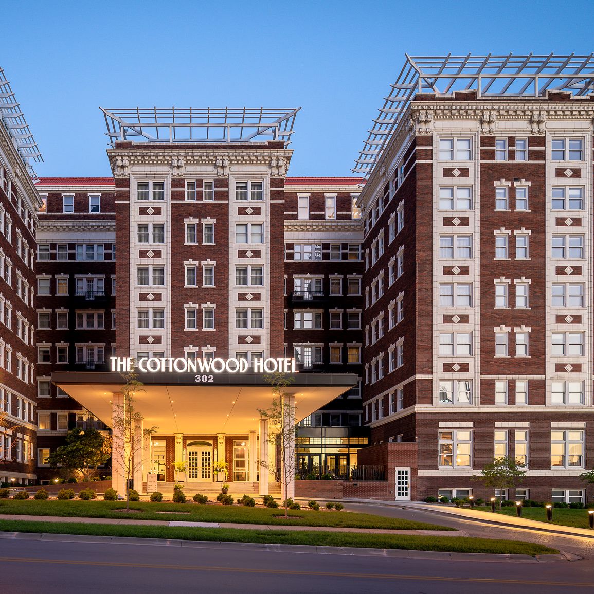 2024-01/The Cottonwood Hotel_0.jpg