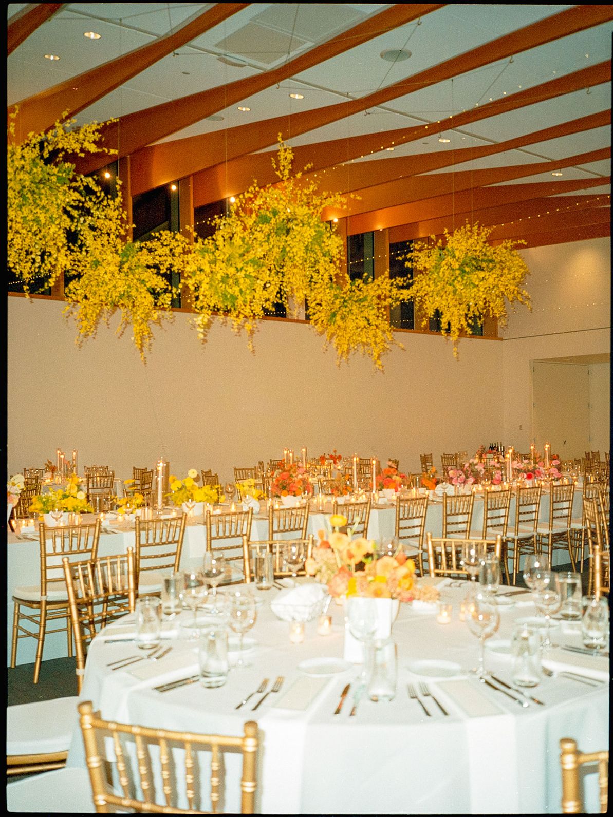 2025-11/10.19.24LINSDSEYBRENDANWEDDINGFILMFINAL-19_websize.jpg