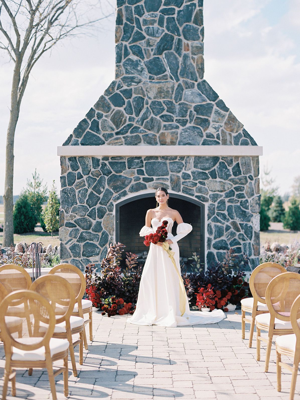 2024-09/jessica-bedore-wisconsin-bride-92 copy.jpg
