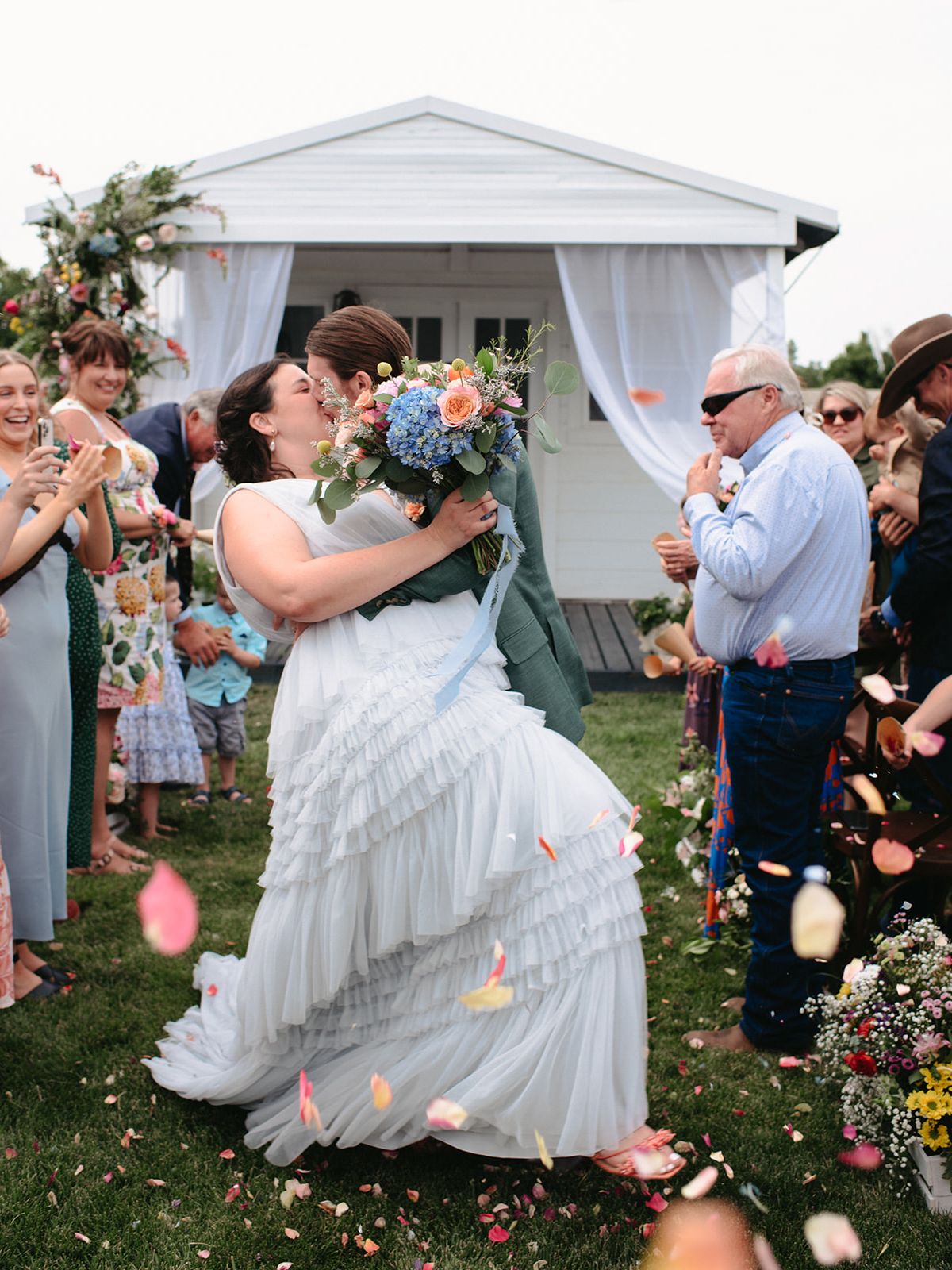 2023-11/walla-walla-backyard-wedding-ren-mckenzie-photography-57.jpg