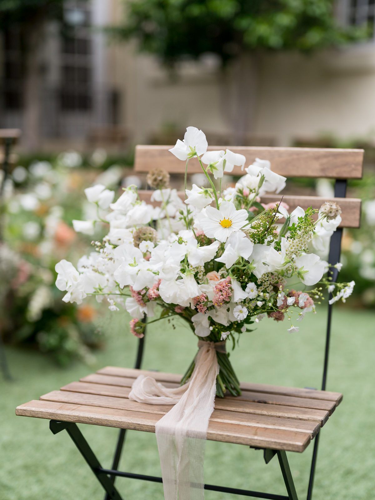 2024-11/EbellSantaAna_weddingphotographer_CatherineChuangPhoto-701488.jpg