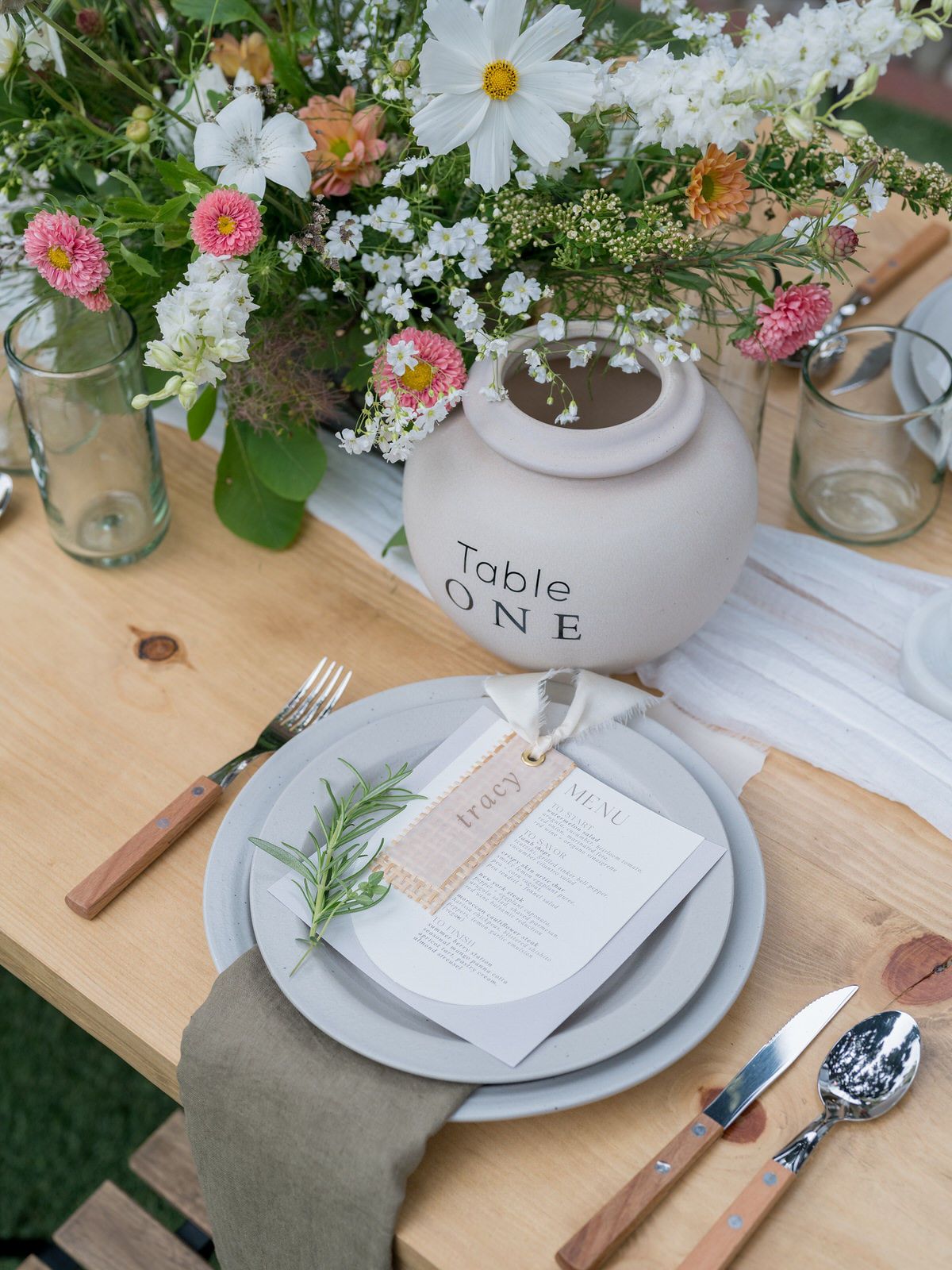 2024-11/EbellSantaAna_weddingphotographer_CatherineChuangPhoto-702035.jpg