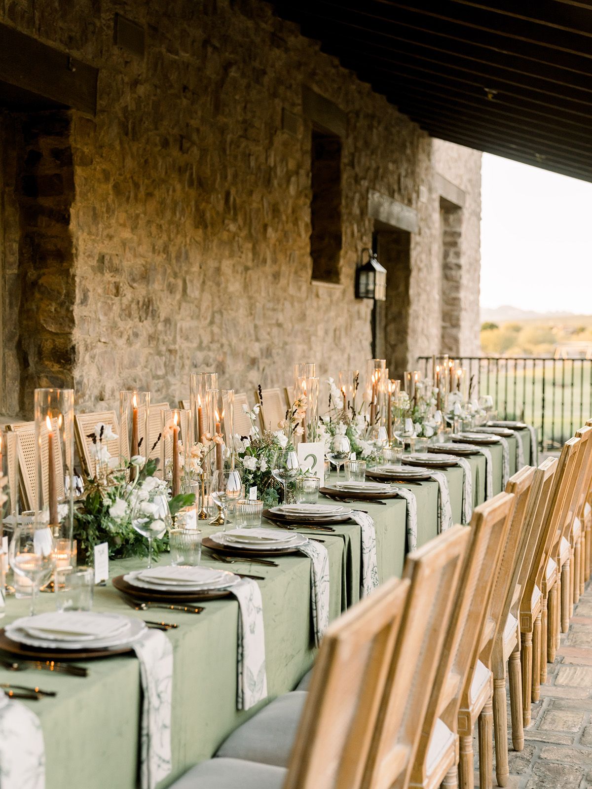 2024-12/BestEventDesign - Megan Cary Photography7.jpg