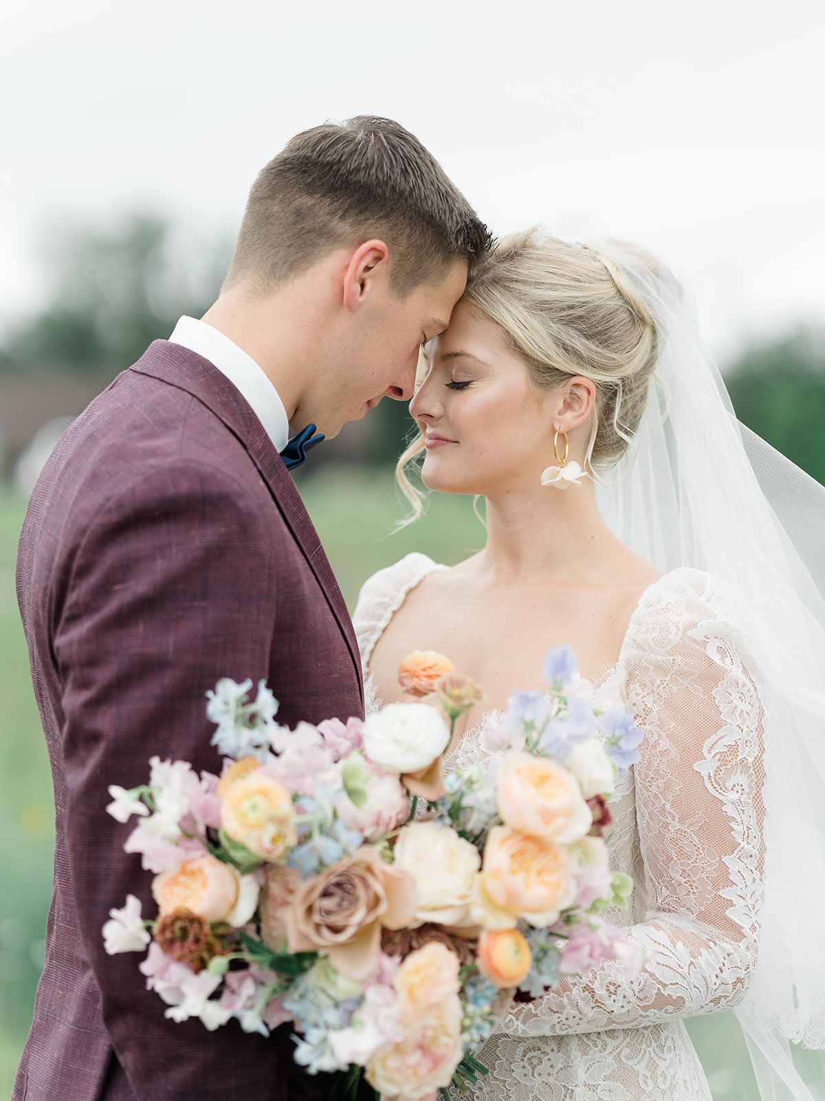 2025-03/detroit-lakes-mountain-wedding-photographer-two-birds-photography-kelyn (020 of 112)_websize (1).jpg