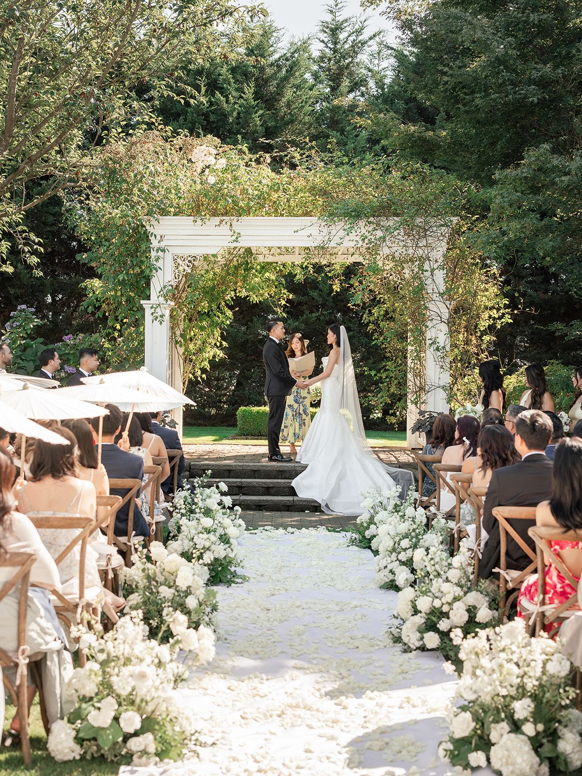 2025-12/Christina & Kim Wedding Highlights-136.jpg