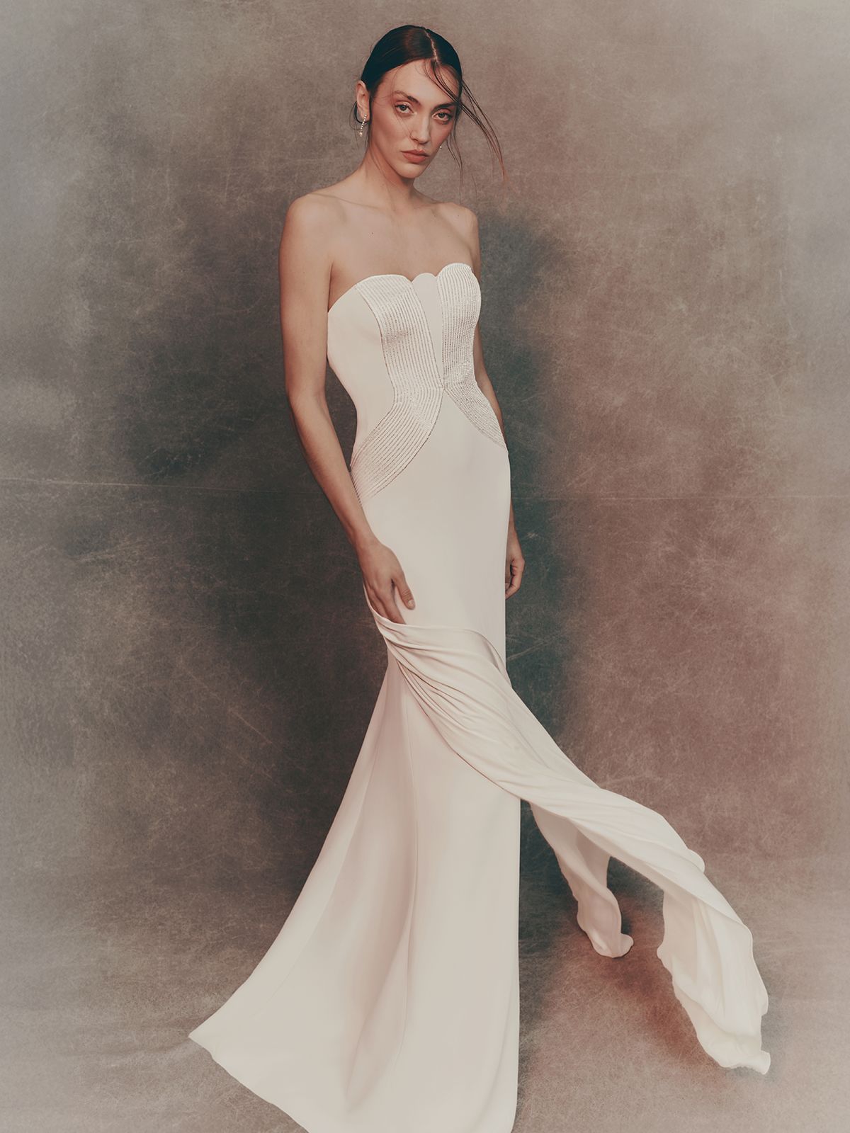 2026-01/Pronovias_ELPIDIA.png