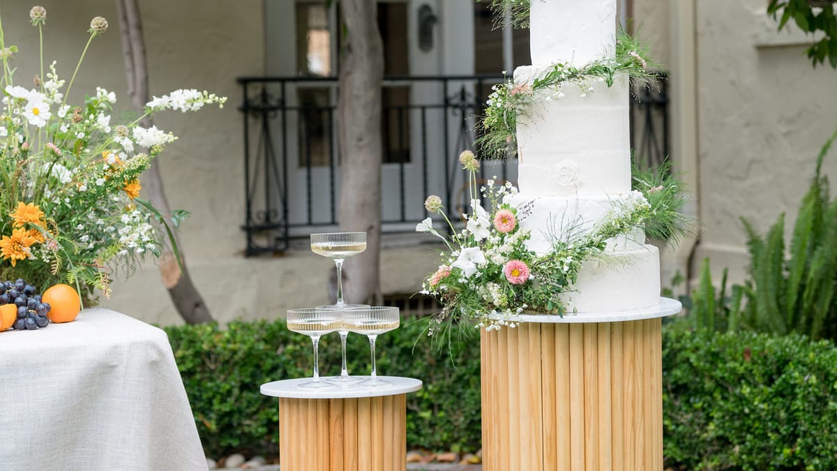 2024-11/EbellSantaAna_weddingphotographer_CatherineChuangPhoto-702715-1.jpg