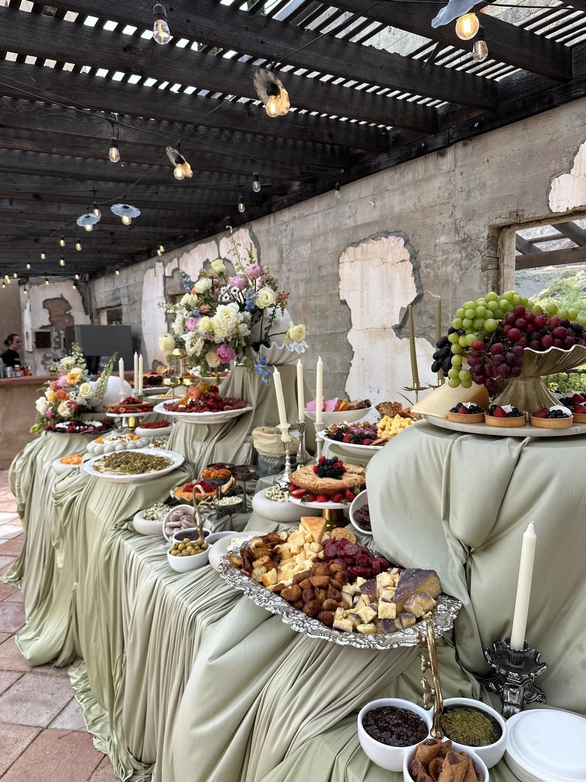 Santis Catering