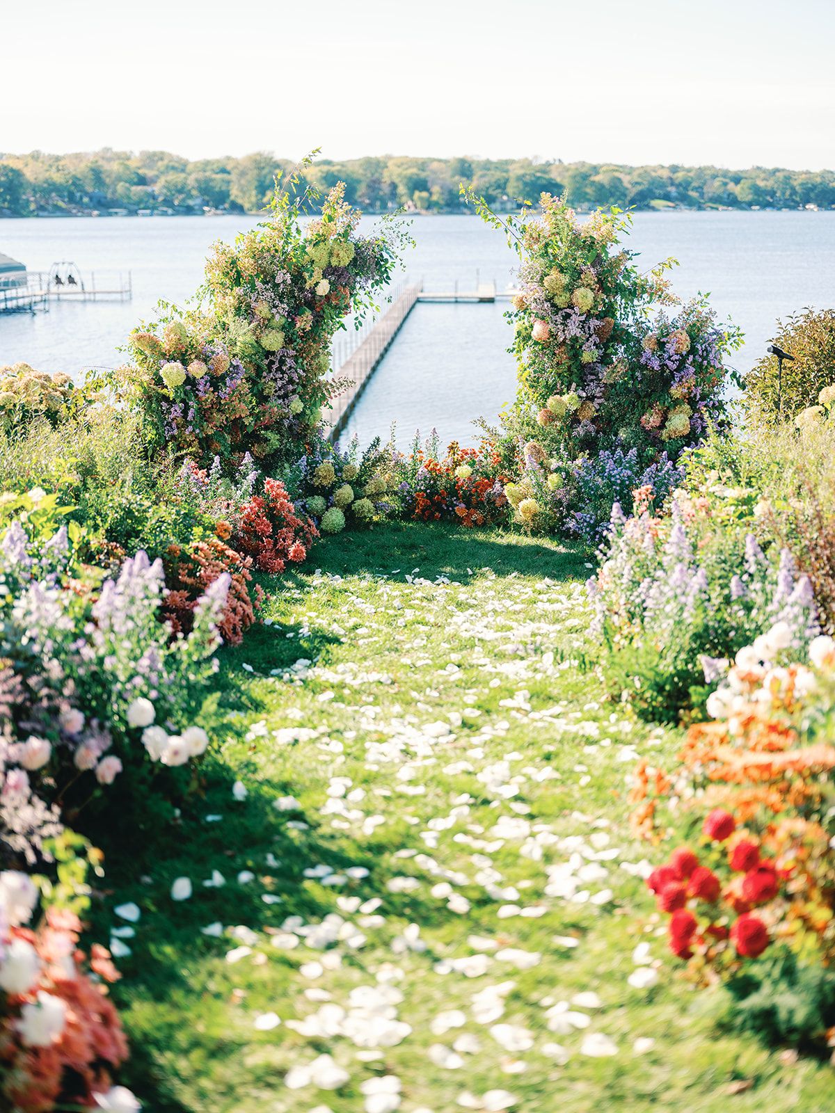 2025-11/MDH_7CeremonyDetails_Sneak_006.jpg