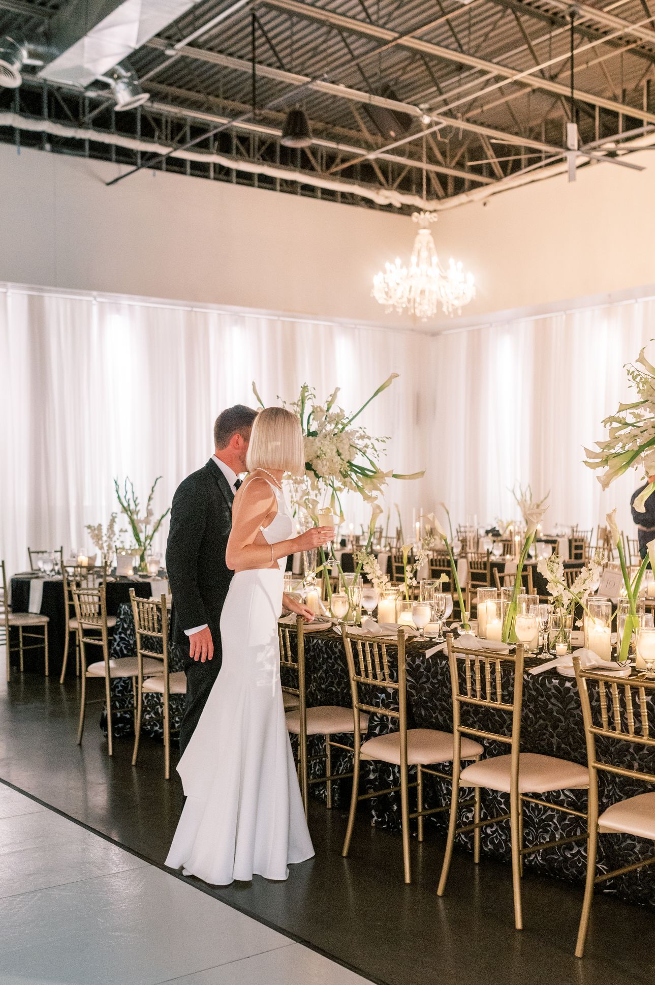 2025-10/169 - © 2024 Ashley Nicole Creative - Shelby & Brawly Wedding - Dinner & Toasts.jpg